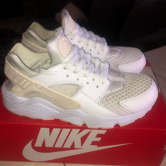 Nike Huarache - Picture 3 of 3